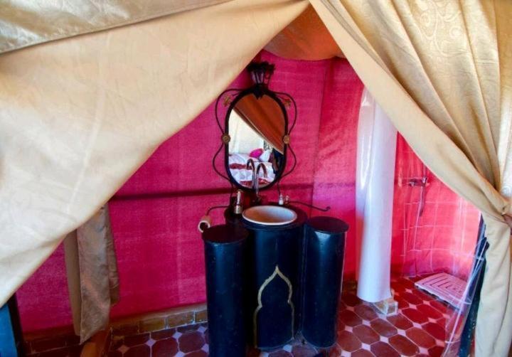 Merzouga Luxury Camp Екстериор снимка