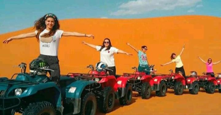 Merzouga Luxury Camp Екстериор снимка