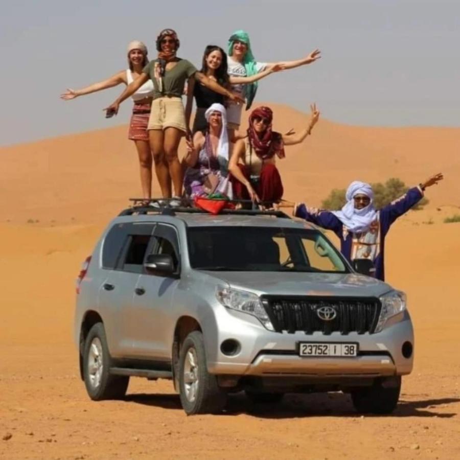 Merzouga Luxury Camp Екстериор снимка