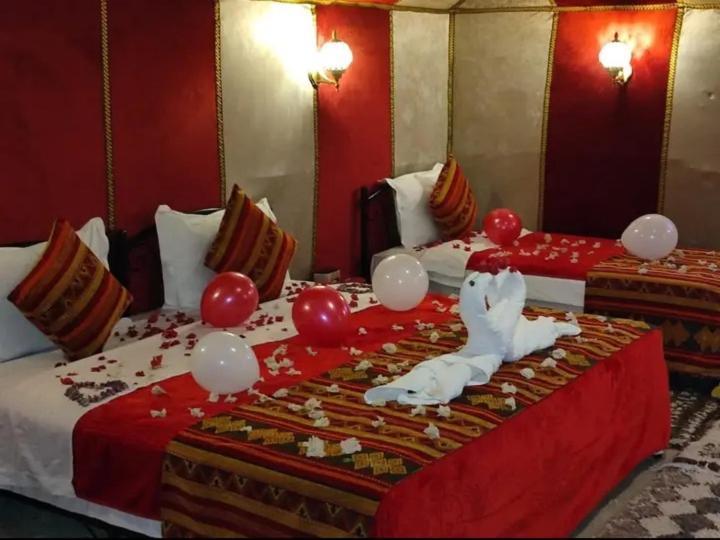Merzouga Luxury Camp Екстериор снимка