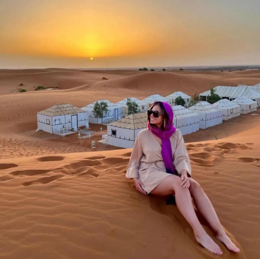 Merzouga Luxury Camp Екстериор снимка
