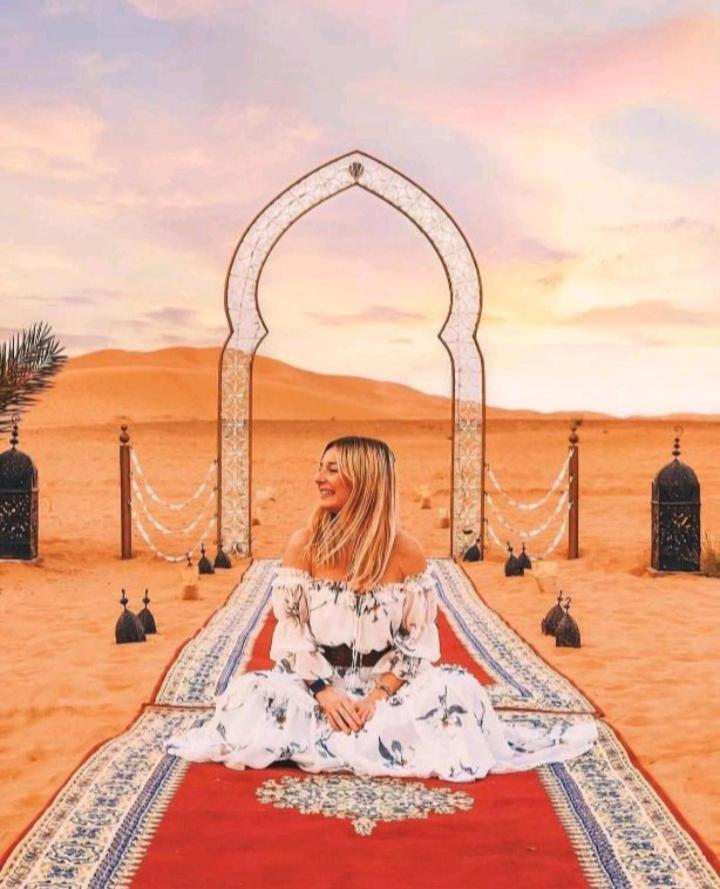 Merzouga Luxury Camp Екстериор снимка